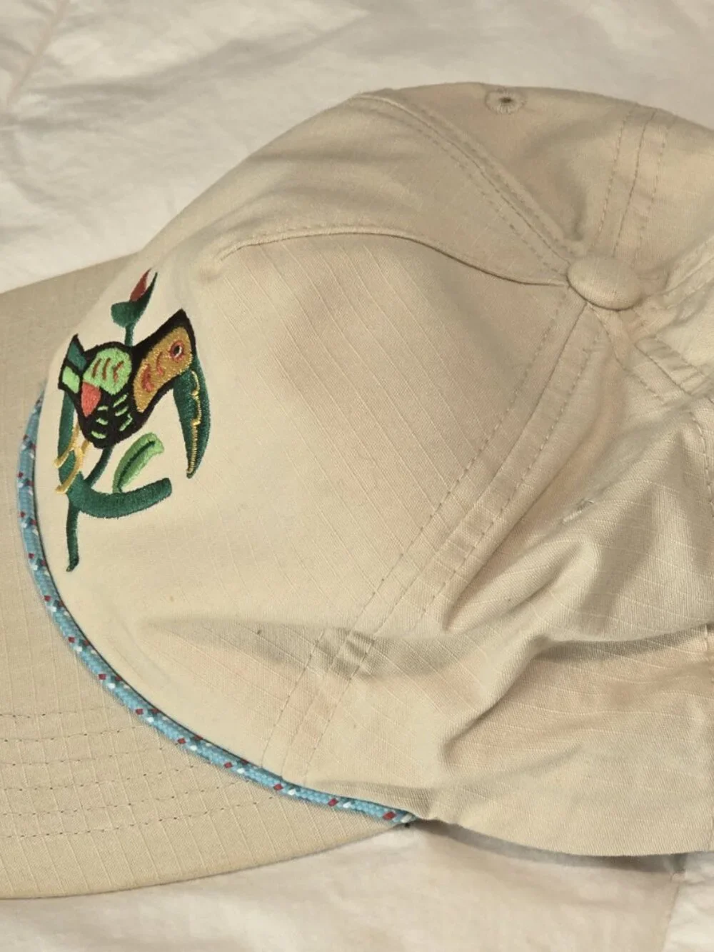 Howler Bros Toucan Snapback - Off White